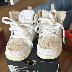 Kids White and Cream Jordan 1 high top’s